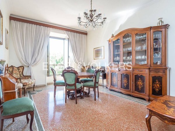 appartamento in vendita a Roma in zona Appio Latino