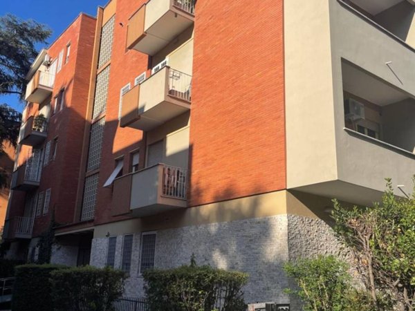 appartamento in vendita a Roma in zona EUR