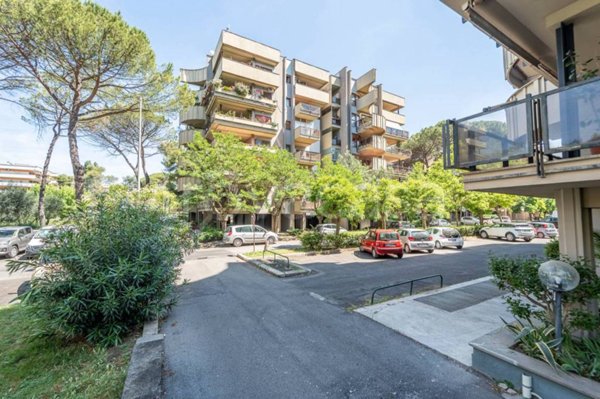 appartamento in vendita a Roma in zona Giuliano Dalmata