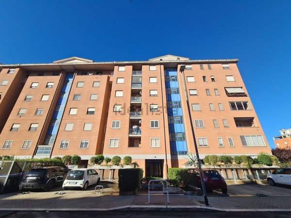 appartamento in vendita a Roma in zona Castel di Leva