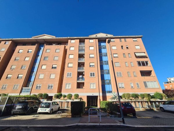 appartamento in vendita a Roma in zona Castel di Leva