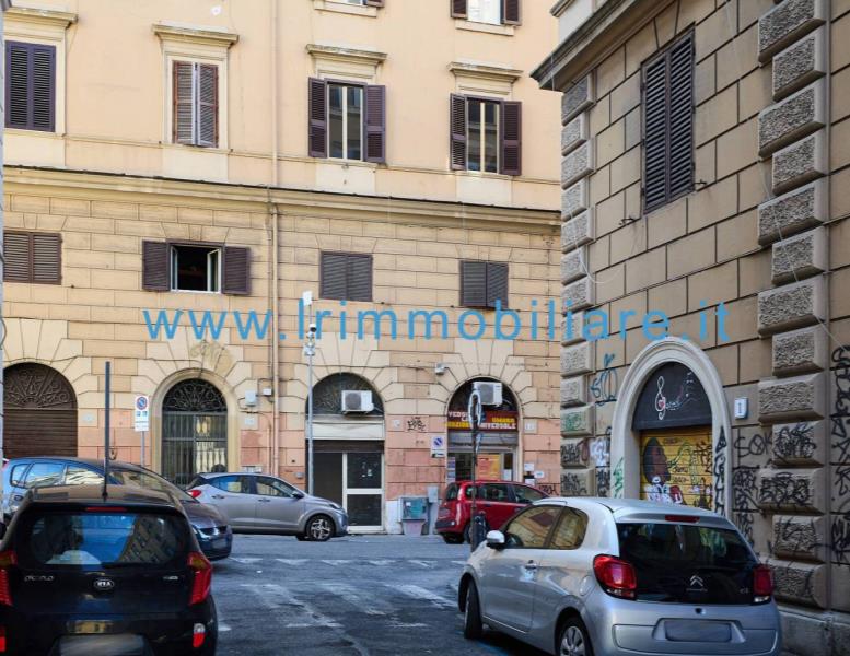 negozio in vendita a Roma in zona Tiburtino