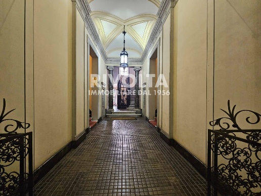 appartamento in vendita a Roma in zona Ludovisi/Sallustiano