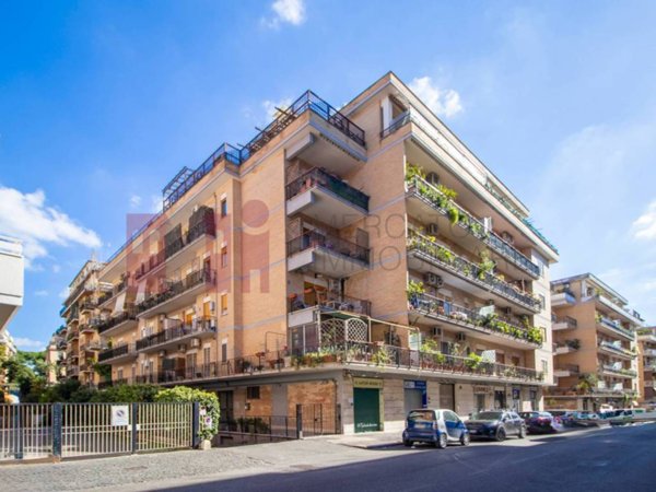 appartamento in vendita a Roma in zona Monte Sacro/Talenti