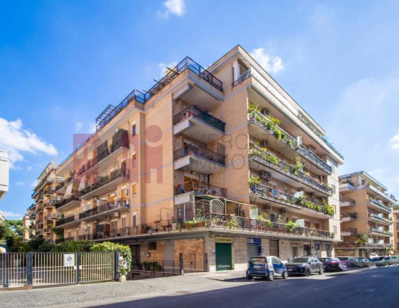 appartamento in vendita a Roma in zona Monte Sacro/Talenti