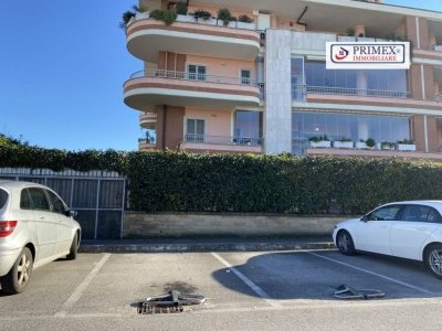 locale di sgombero in vendita a Roma in zona Mezzocammino