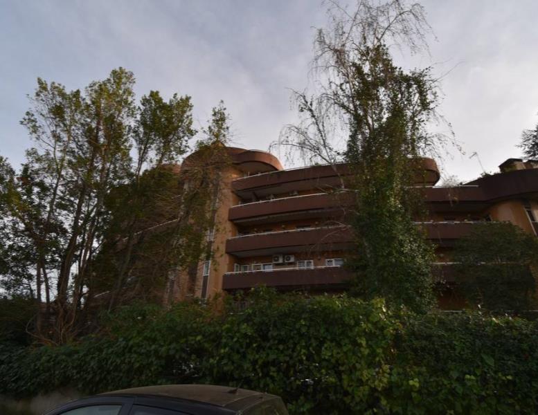 appartamento in vendita a Roma in zona Mostacciano