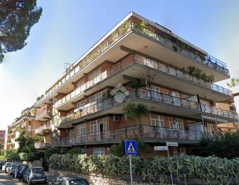 appartamento in vendita a Roma in zona Monte Sacro/Talenti