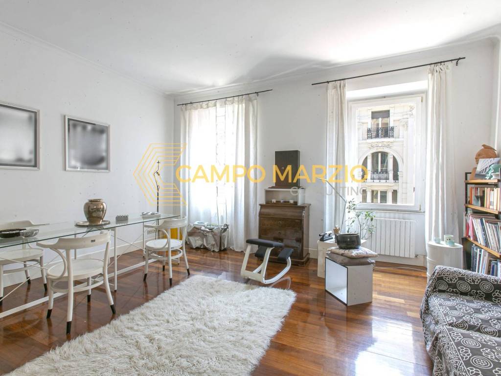 appartamento in vendita a Roma in zona Campo Marzio