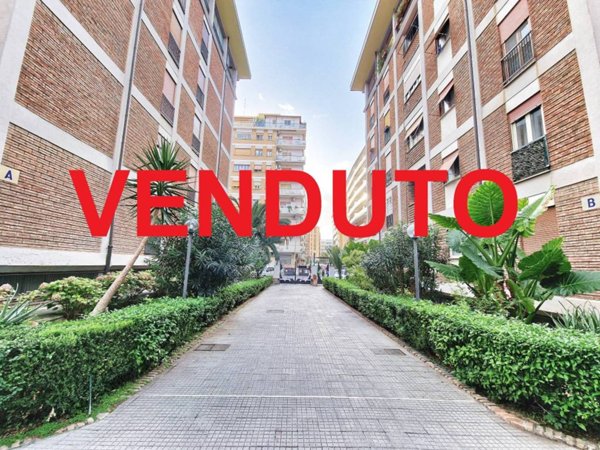 appartamento in vendita a Roma in zona Prenestino-Labicano