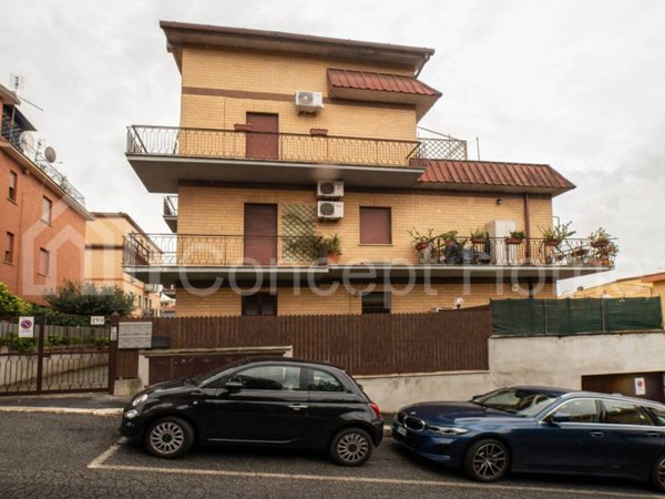appartamento in vendita a Roma in zona Labaro