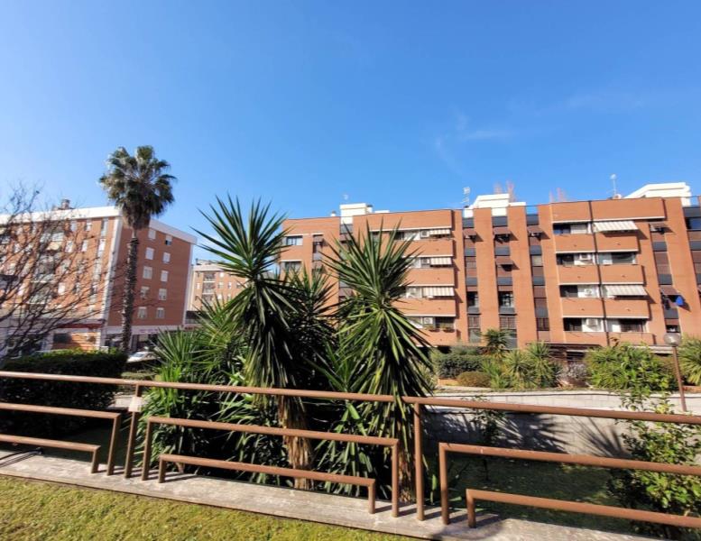 appartamento in vendita a Roma in zona San Basilio