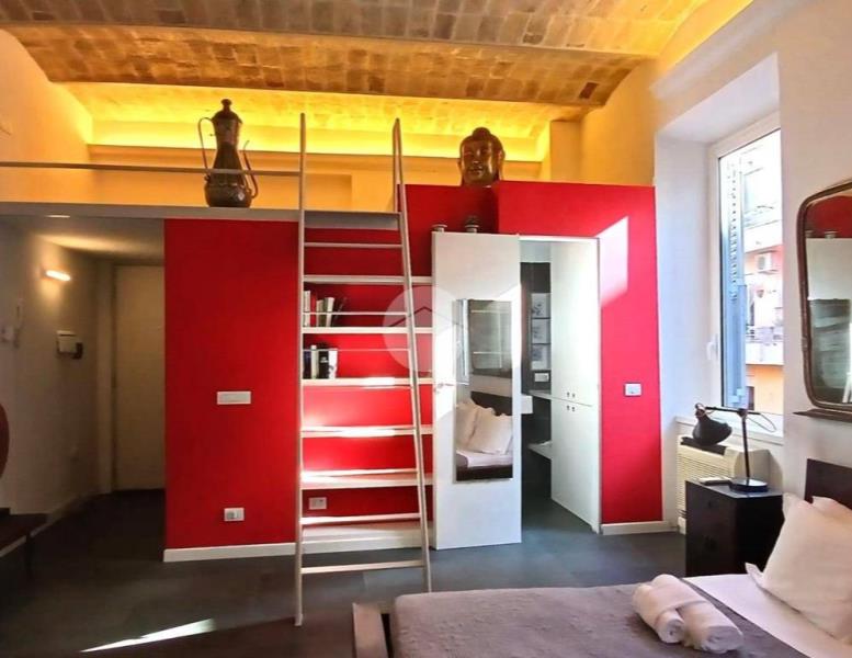 appartamento in vendita a Roma in zona Esquilino