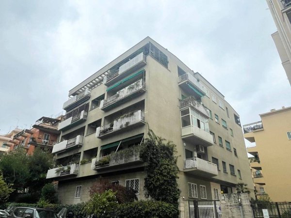 appartamento in vendita a Roma in zona Nomentano