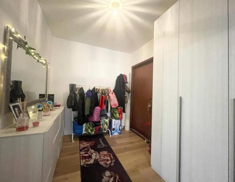 appartamento in vendita a Roma in zona Tor de' Cenci