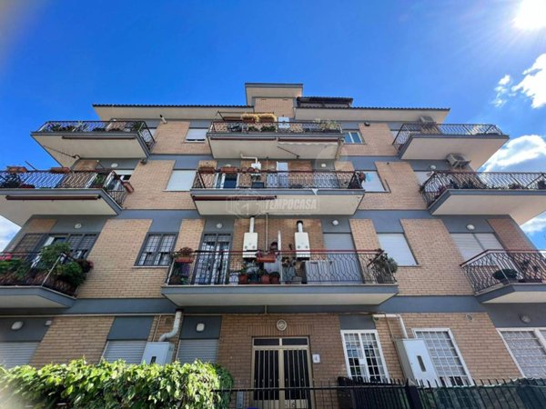 appartamento in vendita a Roma in zona Acilia