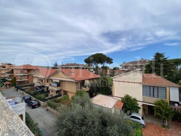 appartamento in vendita a Roma in zona Casal Morena