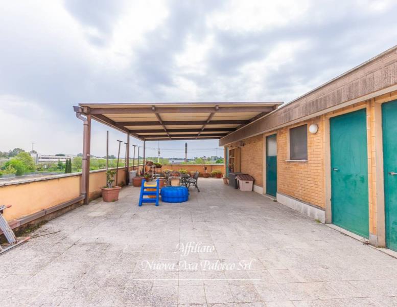 appartamento in vendita a Roma in zona Dragona/Bagnoletto