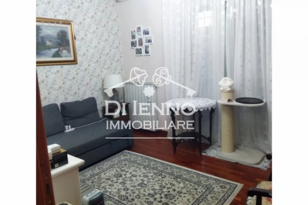appartamento in vendita a Roma in zona Torre Spaccata