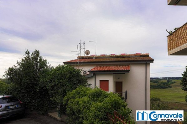 appartamento in vendita a Roma in zona Vitinia