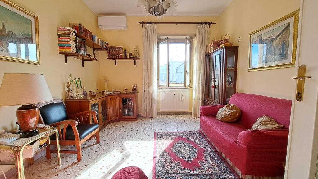 appartamento in vendita a Roma in zona San Basilio