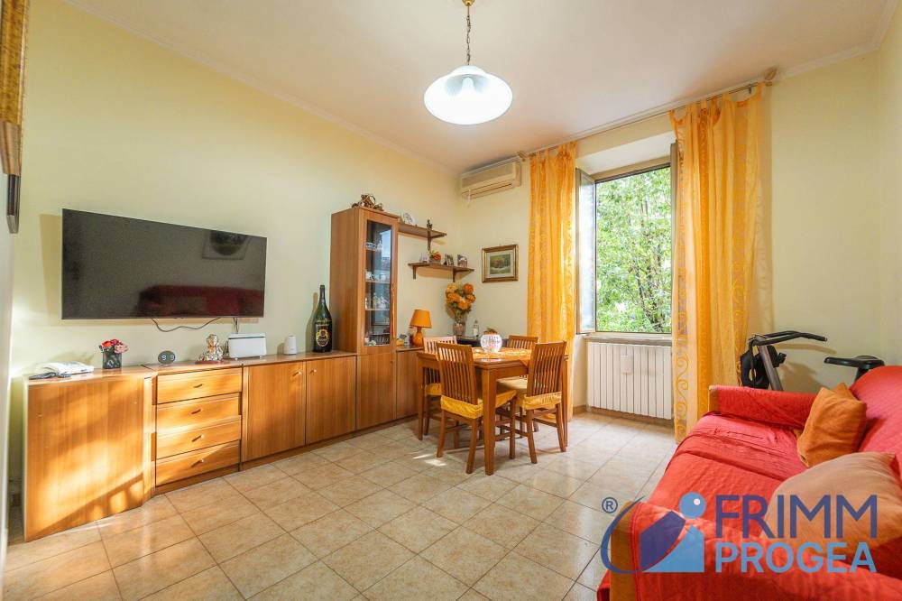 appartamento in vendita a Roma in zona Prenestino-Labicano