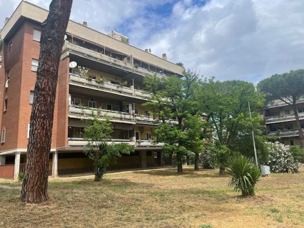 appartamento in vendita a Roma in zona Cinecittà