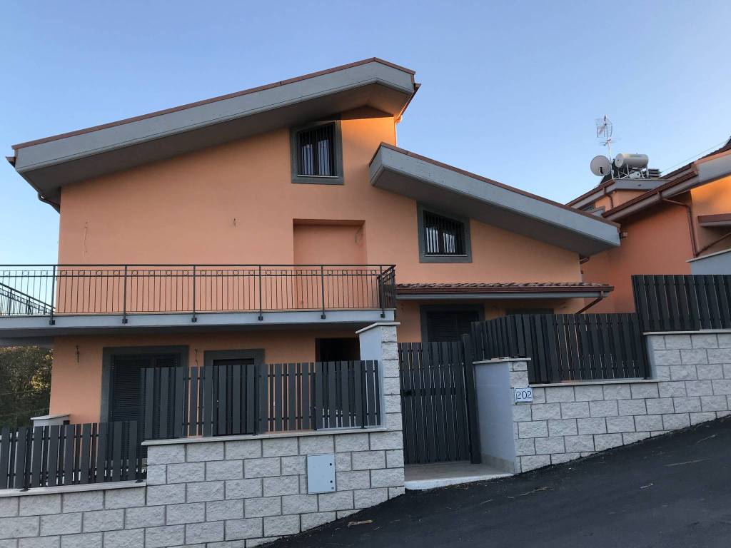 appartamento in vendita a Roma in zona Romanina