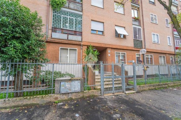 appartamento in vendita a Roma in zona Tor Cervara