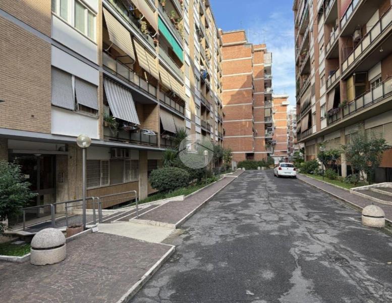 appartamento in vendita a Roma in zona Collatino