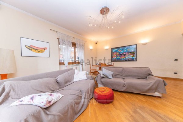 appartamento in vendita a Roma in zona Tuscolano