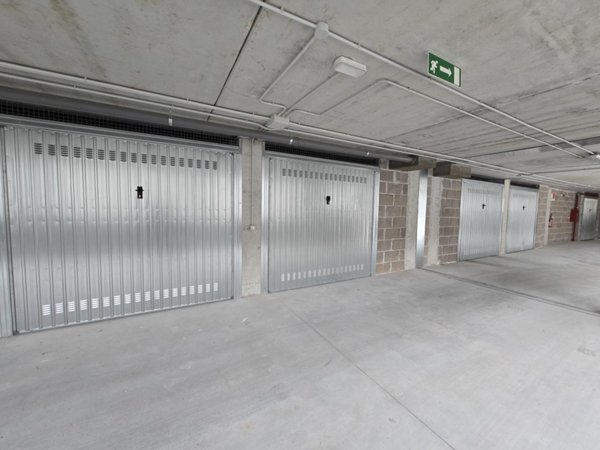 locale commerciale in vendita a Roma