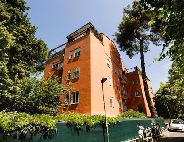 appartamento in vendita a Roma in zona Tor di Quinto