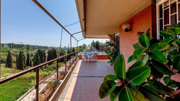 appartamento in vendita a Roma in zona Gianicolense