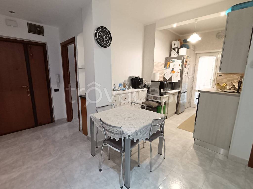appartamento in vendita a Roma in zona Ostia