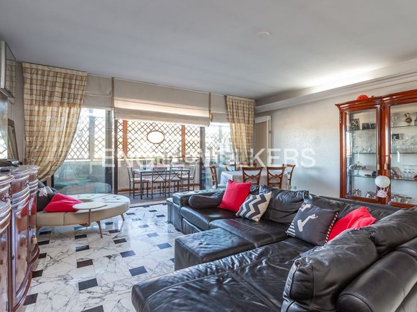 appartamento in vendita a Roma in zona Ardeatino