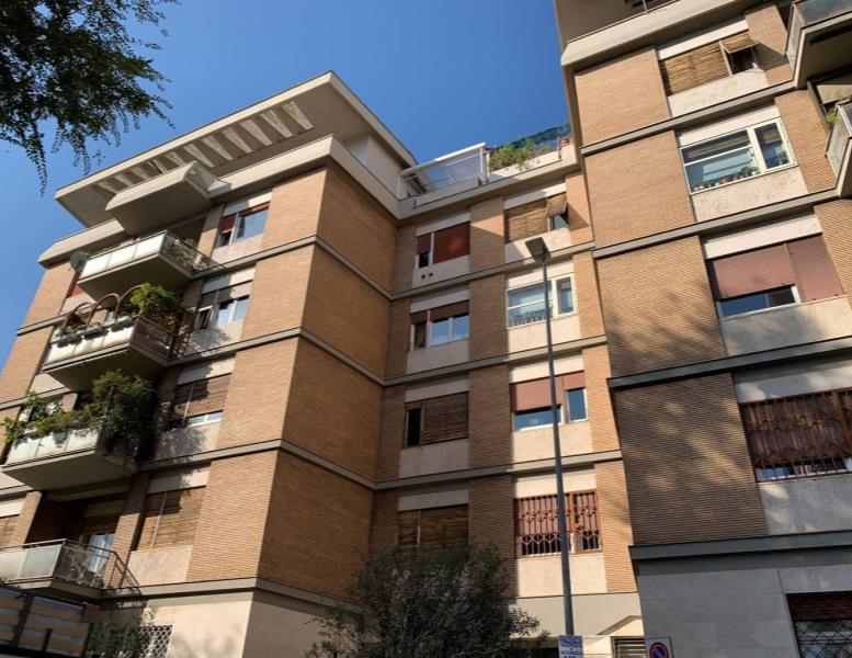 appartamento in vendita a Roma in zona Nomentano