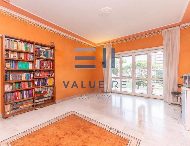 appartamento in vendita a Roma in zona Tor di Quinto