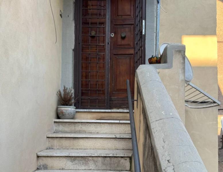 appartamento in vendita a Roma in zona Ostiense