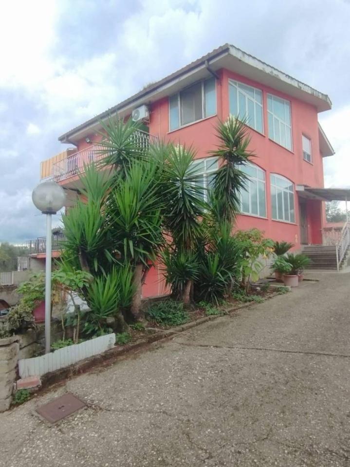 appartamento in vendita a Roma in zona Cesano