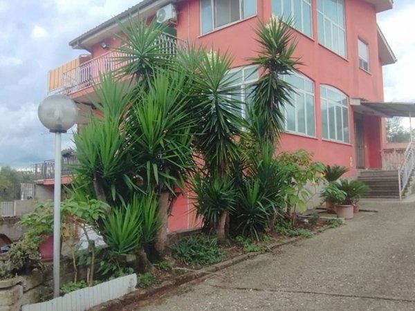 appartamento in vendita a Roma in zona Cesano