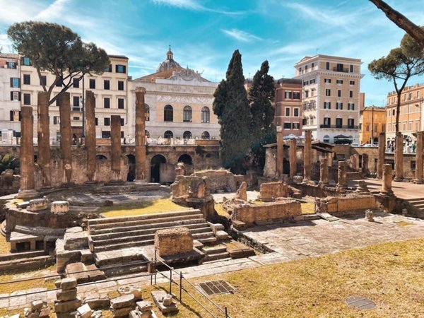 negozio in vendita a Roma in zona Osteria del Curato