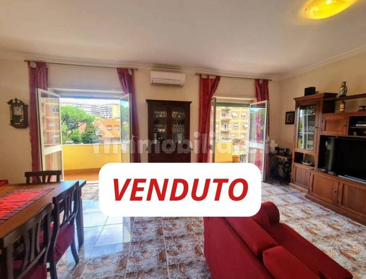 appartamento in vendita a Roma in zona Portuense