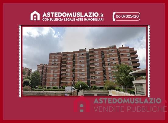 appartamento in vendita a Roma in zona Ardeatino