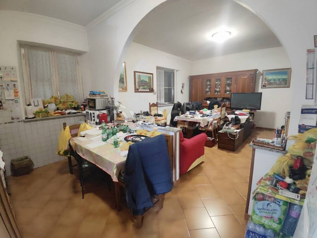 appartamento in vendita a Roma in zona Osteria Nuova