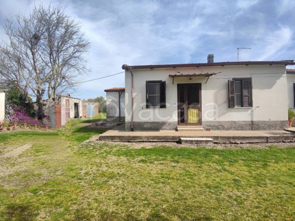 appartamento in vendita a Roma in zona Osteria Nuova