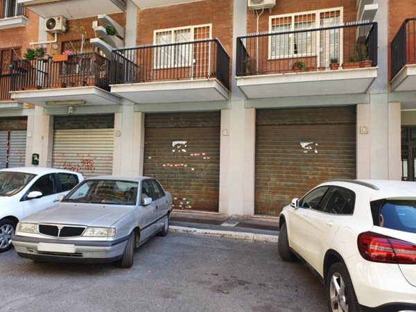 negozio in vendita a Roma in zona Pietralata