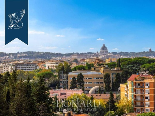 appartamento in vendita a Roma in zona Della Vittoria