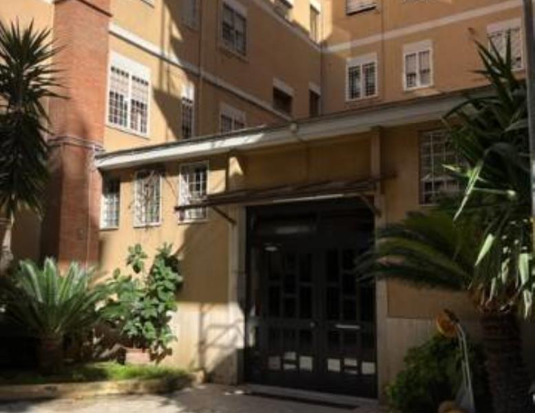 appartamento in vendita a Roma in zona Ostia