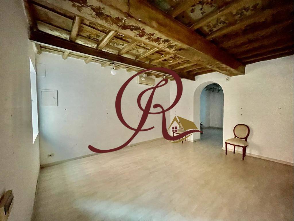 appartamento in vendita a Roma in zona Trastevere
